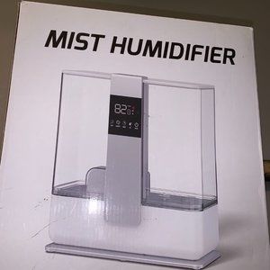 Mist Humidifier With Remote
